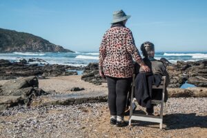 assisted living vs nursing home guide