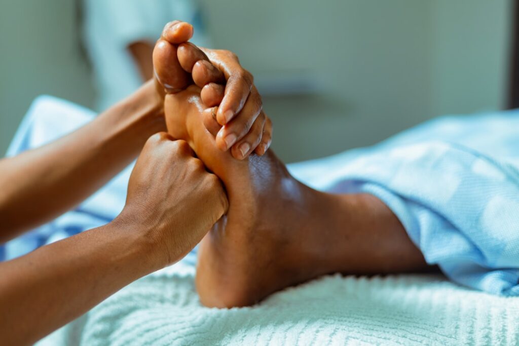 Diabetic Neuropathy: Types, Symptoms, and Treatment
