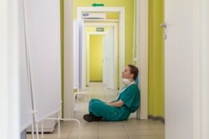 find a trauma therapist