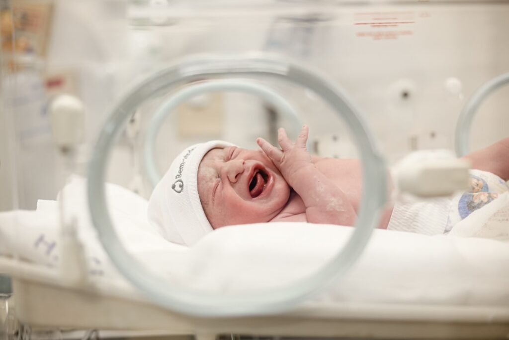When to Worry About Baby’s Soft Spot: Normal vs Concerning Signs