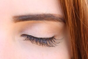how long does pink eye last