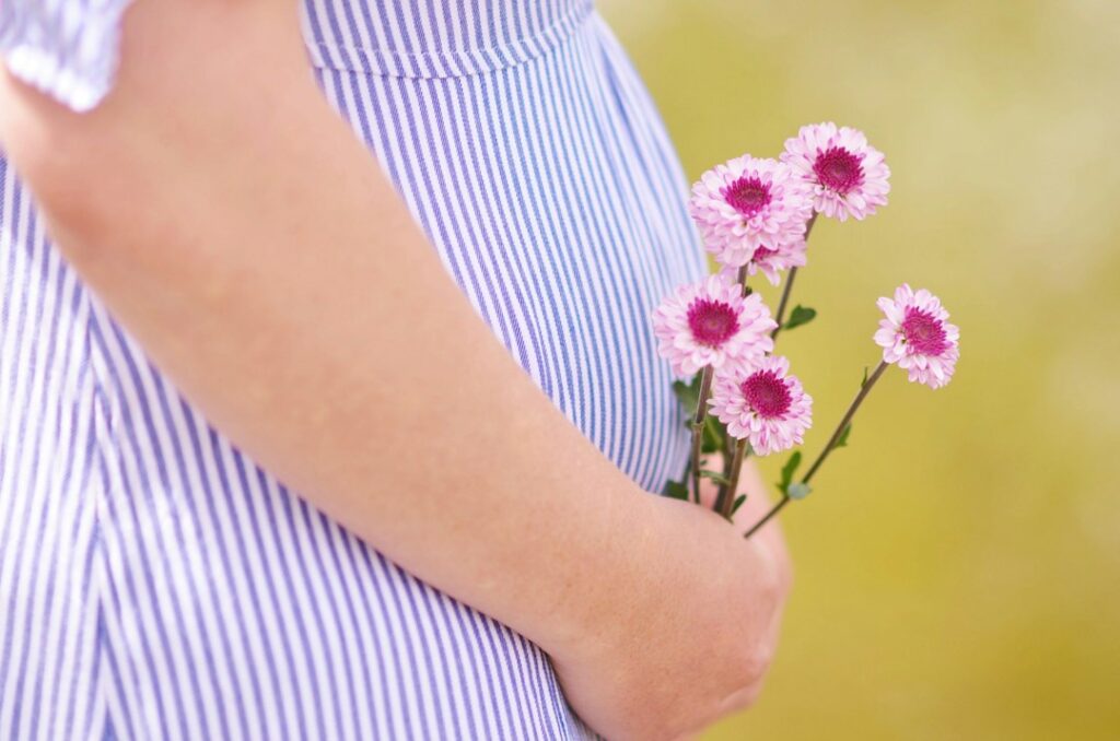 Is Flonase Safe in Pregnancy? What the Evidence Says