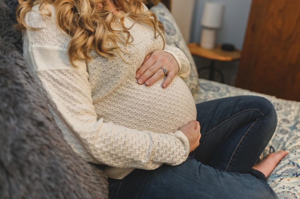 Is Naproxen Safe in Pregnancy? What the Guidance Actually Says