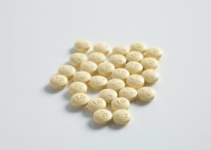 tylenol vs acetaminophen